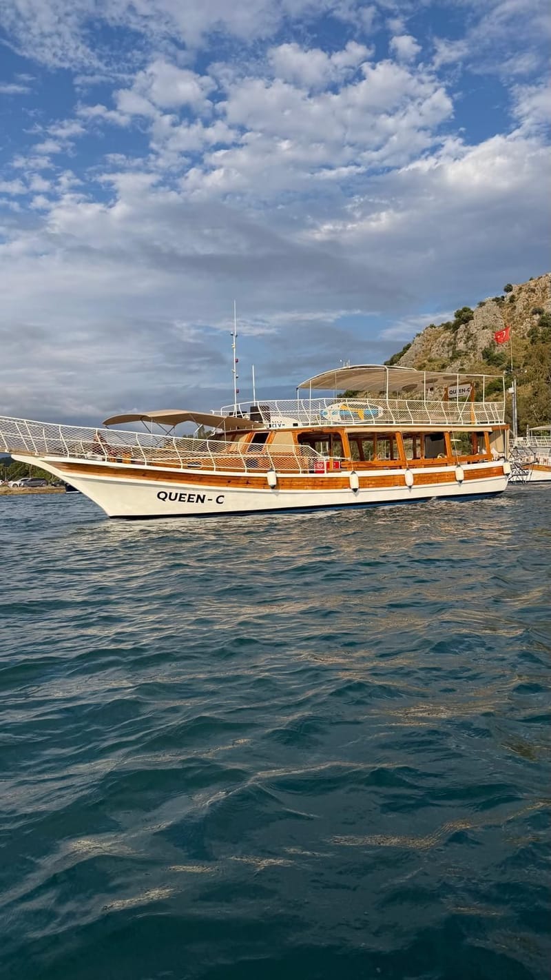 Queen C Boat Tour — On the water (1)